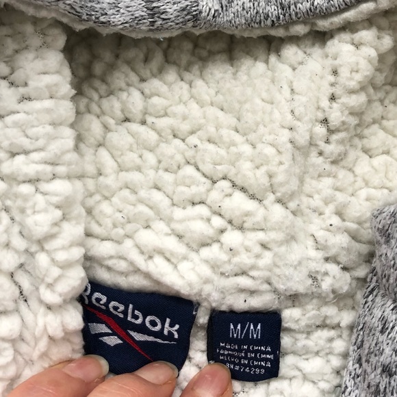 3/$20 - Boys lined Reebok zip up hoodie (M, Women’s XS) - Picture 3 of 5